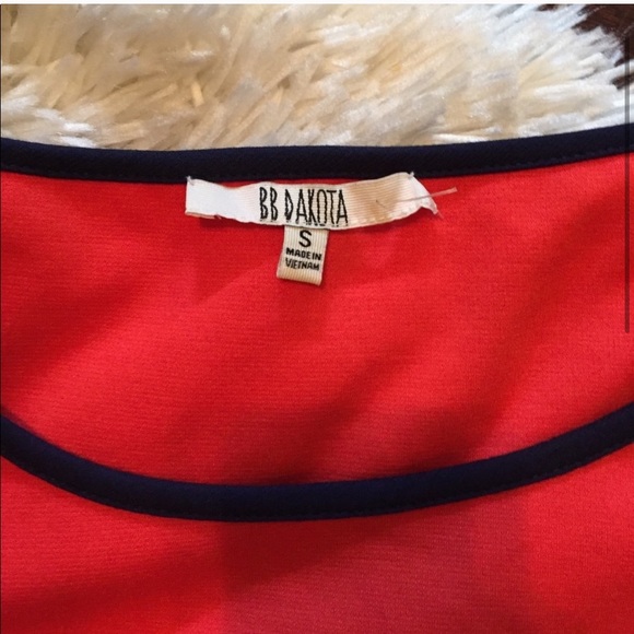 COPY - 💙bb Dakota color blocked body con dress - Picture 3 of 5